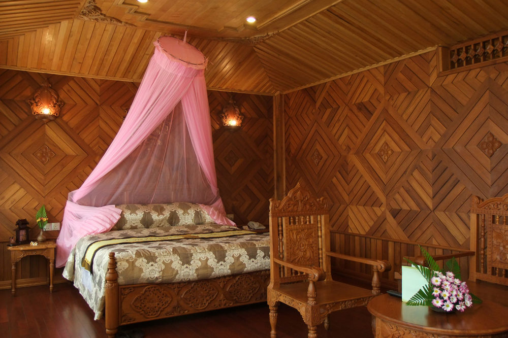 Kma Kaytumadi Hotel Taungoo Экстерьер фото